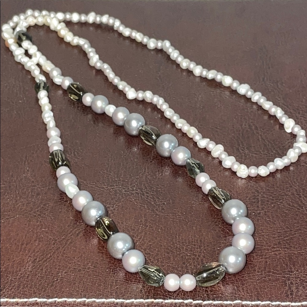 Handmade Fashion Pearls and Smokey Grey Beads Necklace 30 inch - Picture 3 of 7